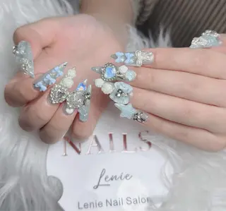 ネイル Lenie Nail Salonのネイルデザイン