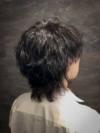 ミディアム パーマ メンズ メンズウルフ特化🐺 🔥長山耕大🔥のヘアスタイル