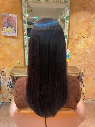 カラー 中村 莉緒のヘアスタイル