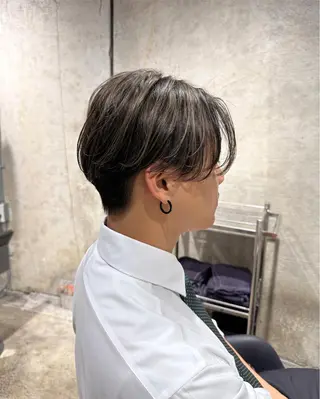 ショート カラー メンズ 透明感カラー/顔周り レイヤー/髪質改善のヘアスタイル