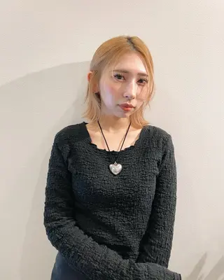 ショート カラー SUNDAZED所属・悦喜 雅史のヘアスタイル