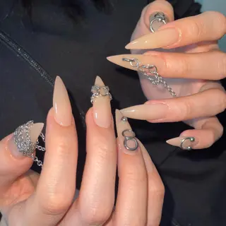 ネイル YUNA FUKUDAのネイルデザイン