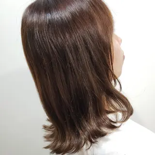 セミロング 饒平名 知也のヘアスタイル
