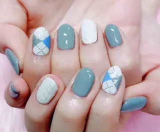 ネイル MoonNail ユリ🌸のネイルデザイン