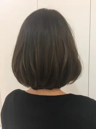 ミディアム カラー 中西 優典のヘアスタイル