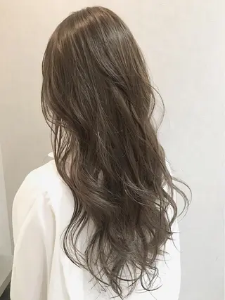 カラー reverie【レヴリー】所属・夜23時まで予約🉑 reverieあきらのヘアスタイル