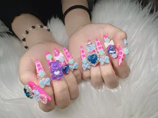 ネイル Lee Nailsのネイルデザイン