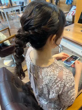 ロング ヘアアレンジ Topstylist YUKIのヘアスタイル
