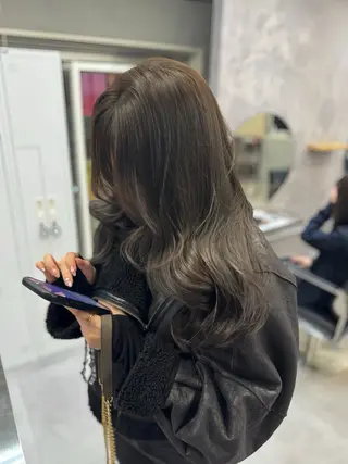 ロング カラー 宮本 優のヘアスタイル