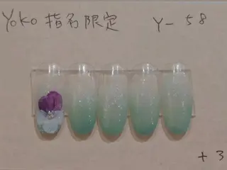 ネイル はあとねいる西新店 yokoのネイルデザイン