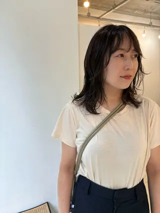 ミディアム eri kinjoのヘアスタイル