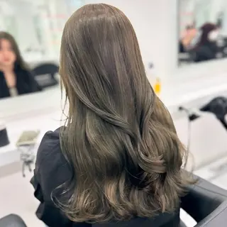ロング カラー 渋谷人気1位✨カラー 縮毛、髪質改善のヘアスタイル