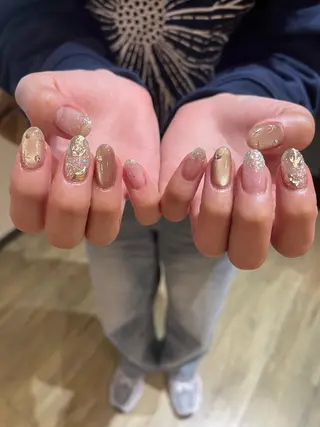 ネイル 鈴木 すみれのネイルデザイン