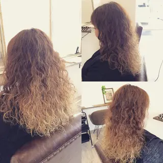 ロング パーマ hair shiki -志希-のヘアスタイル