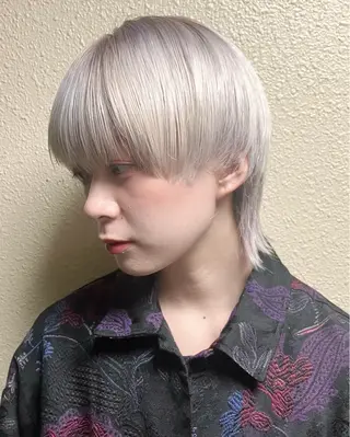 ショート fumikaブリーチ /デザインのヘアスタイル