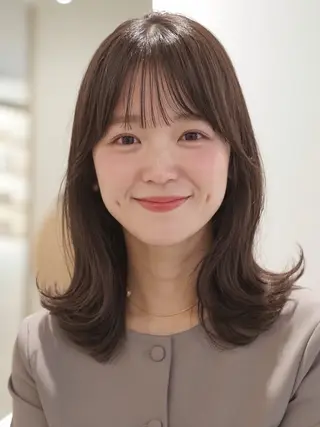 セミロング MODEks eau 佐藤優志のヘアスタイル