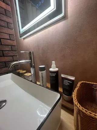 Maison  Ulysses  skin  salon所属・Maison Ulyssesのエステ・リラクイメージ