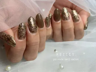 ネイル Marina 《REILLY.》のネイルデザイン