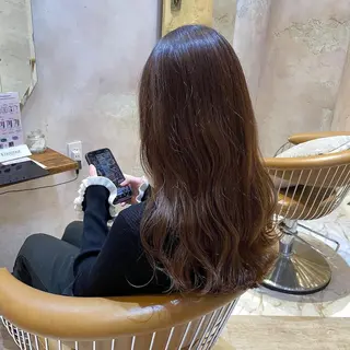 ロング ブリーチなし 透明感カラー/艶髪のヘアスタイル