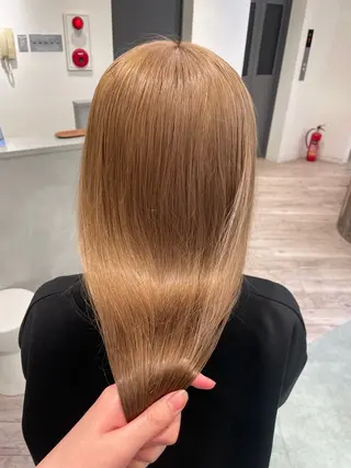 ロング ♡似合わせハイトーン ♡maiのヘアスタイル