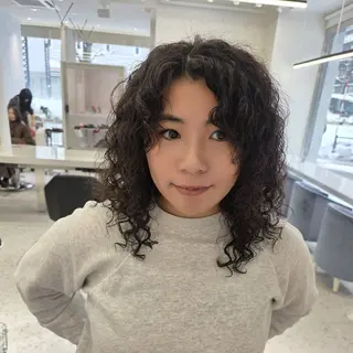 セミロング 竹内 実咲のヘアスタイル