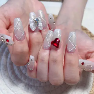 ネイル M🌷nail 長さだし専門店のネイルデザイン