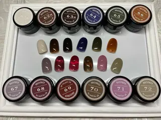 ネイル 芦辺 香奈のネイルデザイン