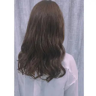 ロング カラー パーマ ヘアアレンジ 透明感♡︎♡︎ 佐々木早苗のヘアスタイル