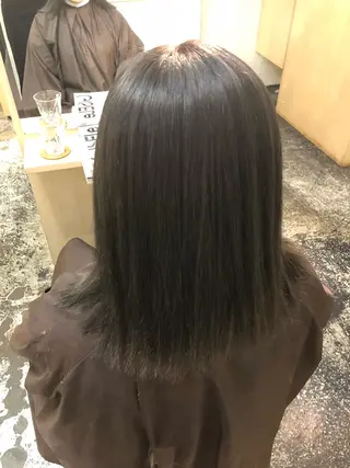 セミロング カラー AYAKA 下北沢suuのヘアスタイル