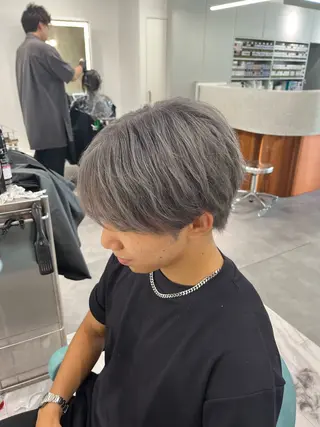カラー メンズ 藤川 克己のヘアスタイル