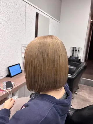 ショート カラー ボブ/透明感カラー/ 髪質改善/🌙/ルナのヘアスタイル