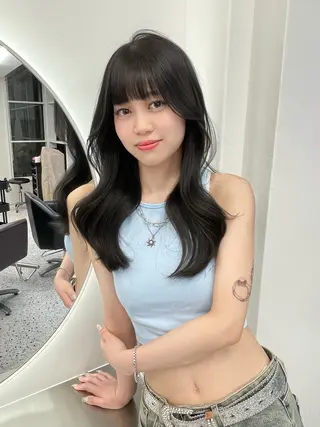 ロング カラー ヘアアレンジ 艶髪ハイトーン 💎yuuki💎のヘアスタイル