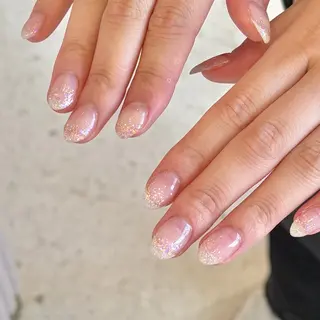 ネイル AKEMI LANDHAKATAのネイルデザイン