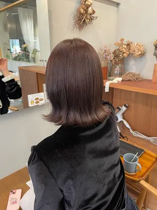 ミディアム カラー 山下 悠月のヘアスタイル