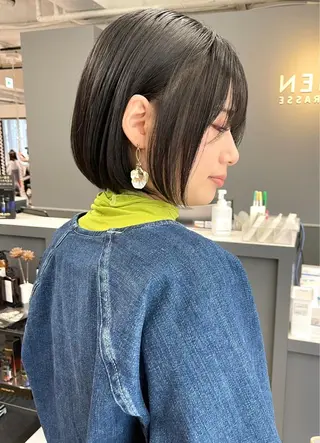 ショート 岸本 理希のヘアスタイル