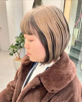 ショート カラー 髪質改善ストレート 🌈似合わせカットのヘアスタイル