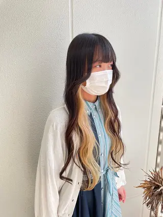 ロング カラー ヘアアレンジ 艶髪✨寒色カラー✨ 翁長孝輔のヘアスタイル