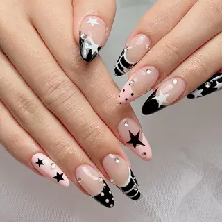 ネイル 奈 奈のネイルデザイン