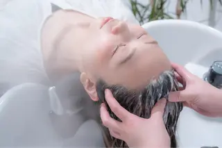 ロング diarスタイリスト 山田のヘアスタイル