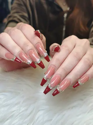 ネイル Nienail_ Luxeのネイルデザイン