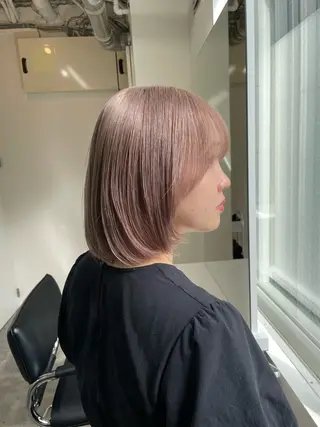 ミディアム 梅田/ミルクティー ベージュ sayaのヘアスタイル