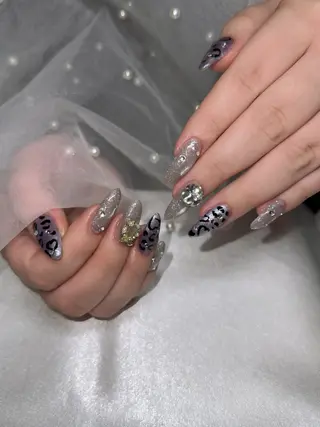 ネイル ねいる屋Anela所属・ねいる屋　Anela 美優のネイルデザイン