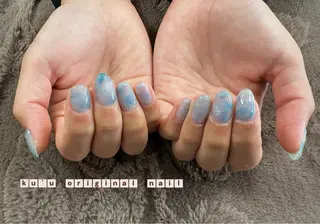 ミディアム サロンku'u所属・salon kuuのネイルデザイン