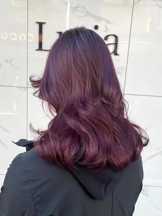 ロング 羽柴幸生✨透明感 カラー・ストレート✨のヘアスタイル