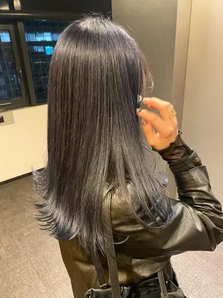 セミロング デザインカラー/ボブ ブリーチカラー/ユリのヘアスタイル