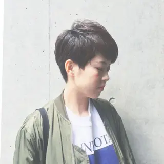 ショート 井上 美奈子のヘアスタイル