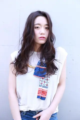 ロング カラー ヘアアレンジ TOPstylist ✂️フセケイタ✂️のヘアスタイル