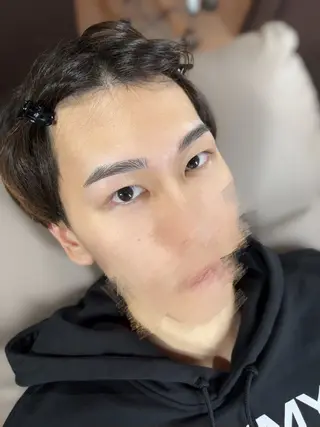 メンズ アイブロウ メンズ専門眉毛サロン Re:gidの眉毛・アイブロウイメージ