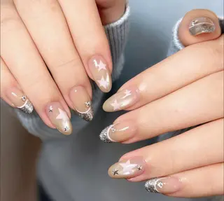 ネイル Pure&Rich Nailのネイルデザイン