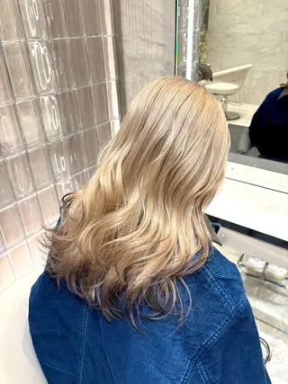 ロング ハイトーン/暖色 カラー/maoのヘアスタイル